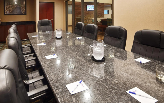 Wingate by Wyndham Harrisburg Near Hershey