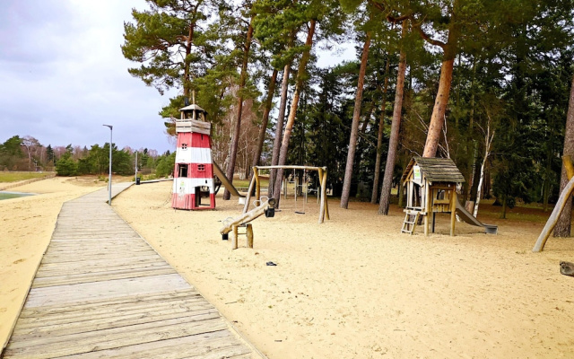 Bernsteinsee Home and Ferien Small Forest Chalet