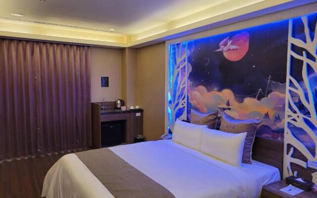 Golden Sands Motel