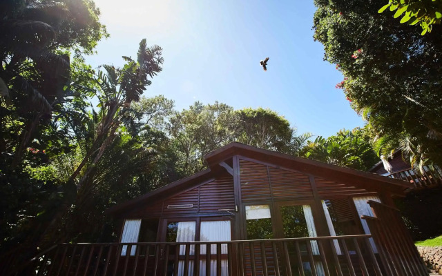 Under Milkwood Resort