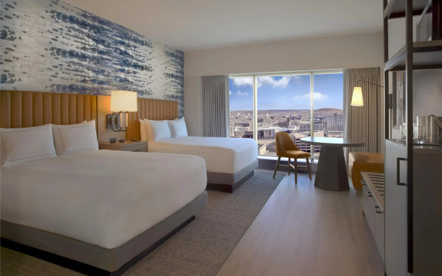Doubletree by Hilton Cedar Rapids Convention Complex