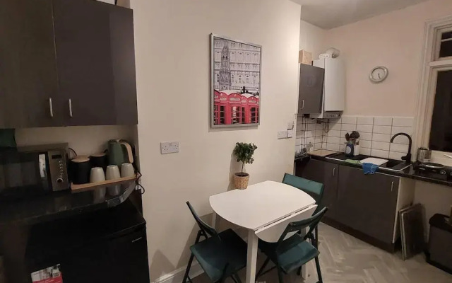 Impeccable 1 Bedroom Flat in Central London