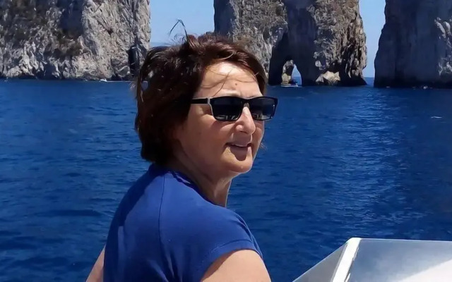 Akhir Cruise Charter