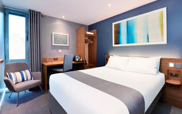 Travelodge Chester Central