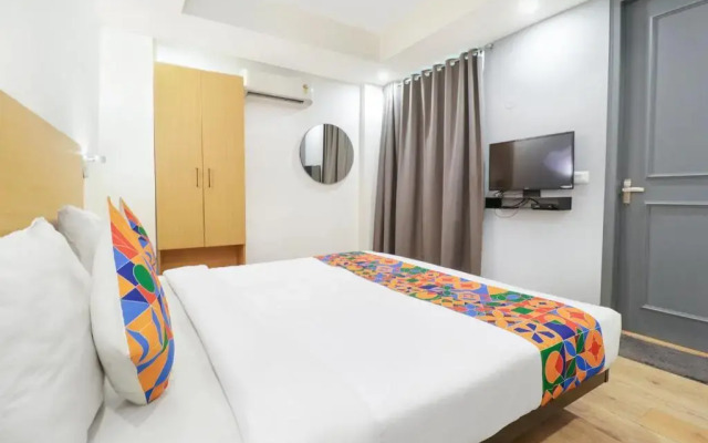 FabHotel Pantao Stays