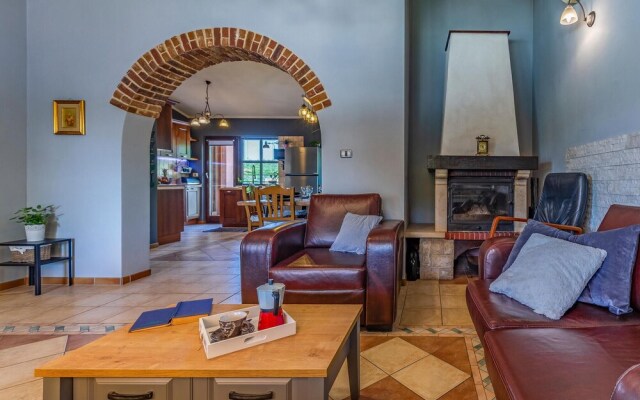 Stunning Home in Medulin With Wifi and 4 Bedrooms