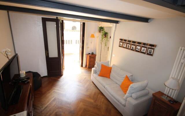 MP Apartments - Castello Apartment