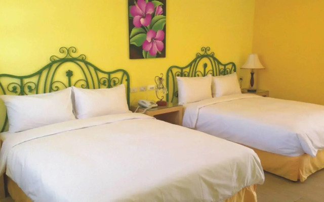 Summer Leisure Hostel