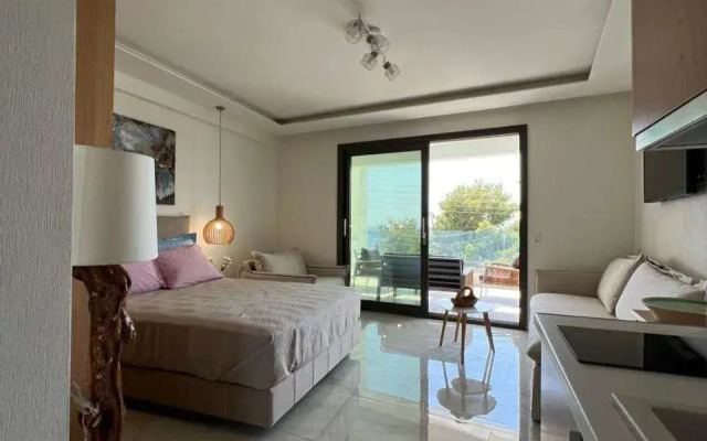 Wide Blue Luxury Suites