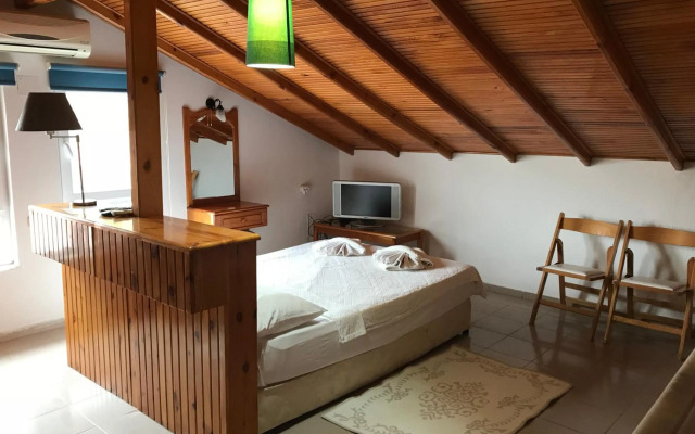 Calypso Cozy Suites