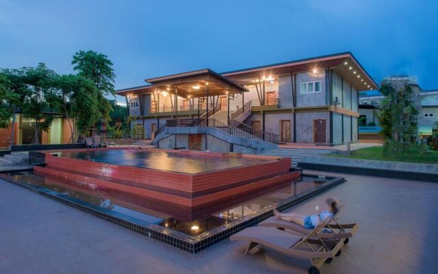 Riverpool Resort