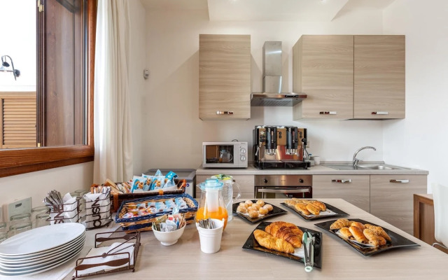 2059 Hotel Roma Tripla