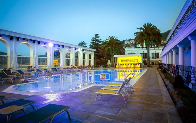 Northdoor Hotel