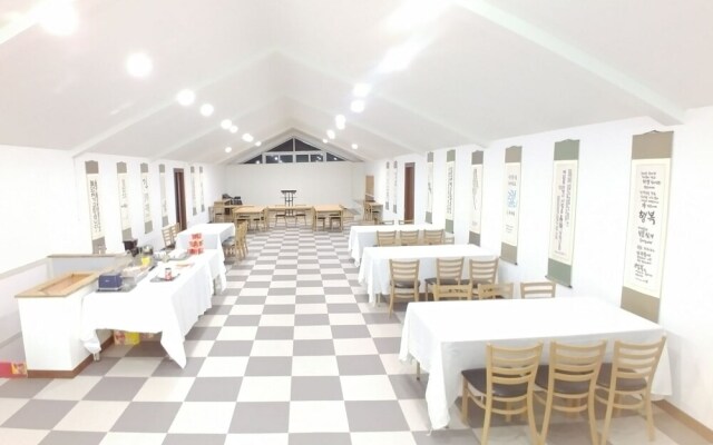 Gyeongju Kids & Family Hotel