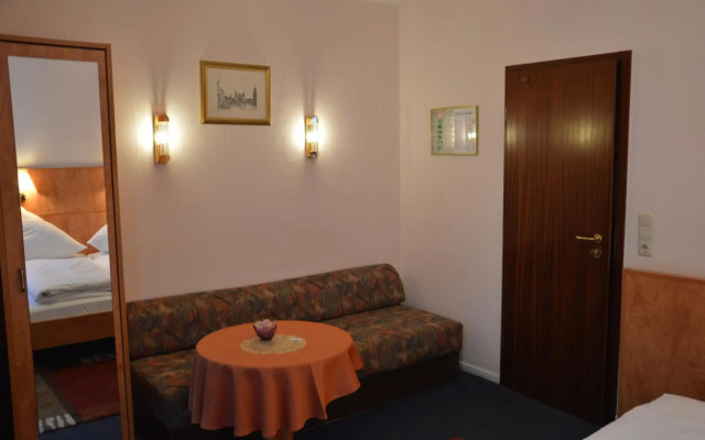 Steen's Hotel