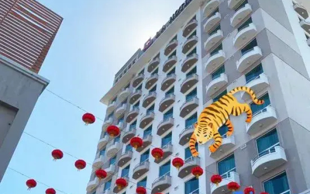 LA Hotel