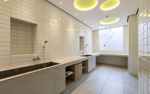 The Chic Condo by Acomodo El Cangrejo