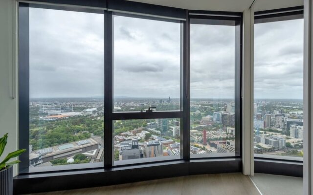 Stunning View: 1-bed Apartment in Southbank!