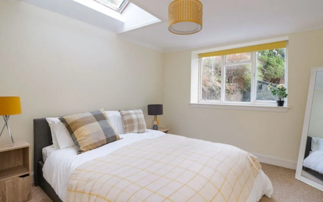 Rosemount Cottage, Helensburgh