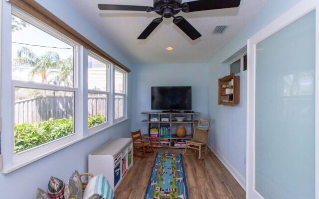 Island Oasis 5 Bedroom Home