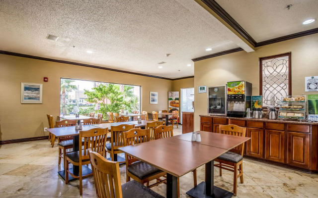 Quality Inn & Suites Seabrook - NASA - Kemah