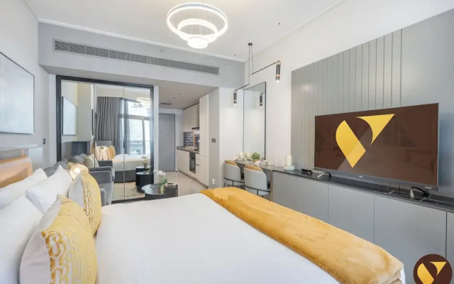 Vogue| Downtown close to Burj Khalifa | Dubai Mall