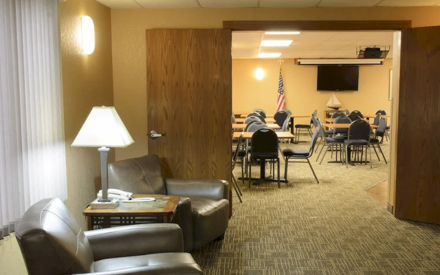 Super 8 Munising Wetmore Area