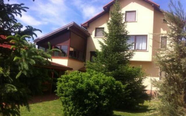 Pensiunea Red Rose Apartments