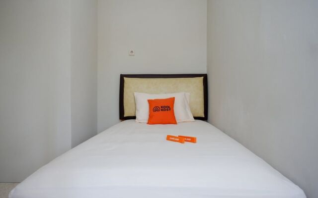 KoolKost Female Syariah near UII Taman Siswa