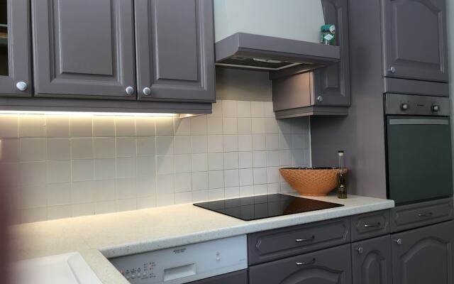 Cozy Holiday Home in Cogolin With Heated Pool