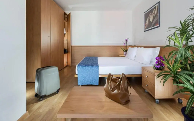 Aparthotel Esperya