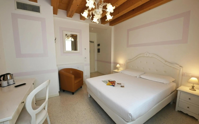 Hotel Villa Patriarca