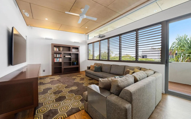 59 Wyuna Drive, Noosa Heads