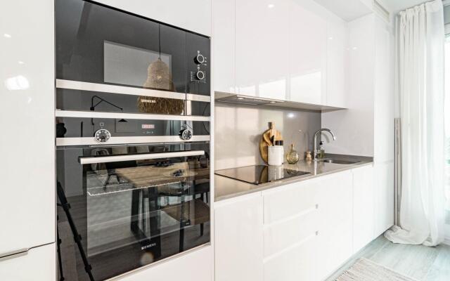 OV- Stunning flat in relaxing resort, gym