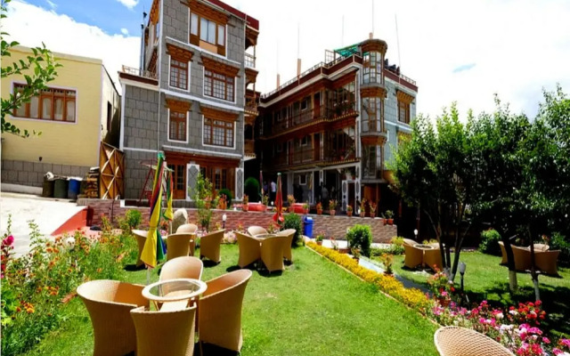 Hotel Royal Palace