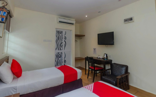 Super OYO 596 The Vintage Hotel