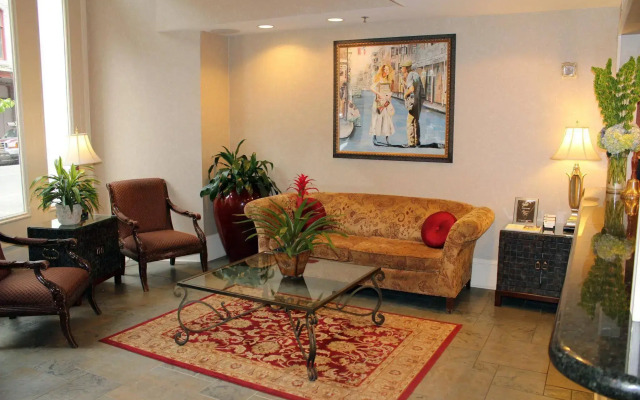 Best Western Plus St. Christopher Hotel