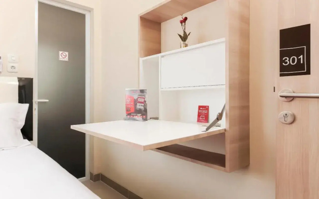 RedDoorz Near Cengkareng Airport