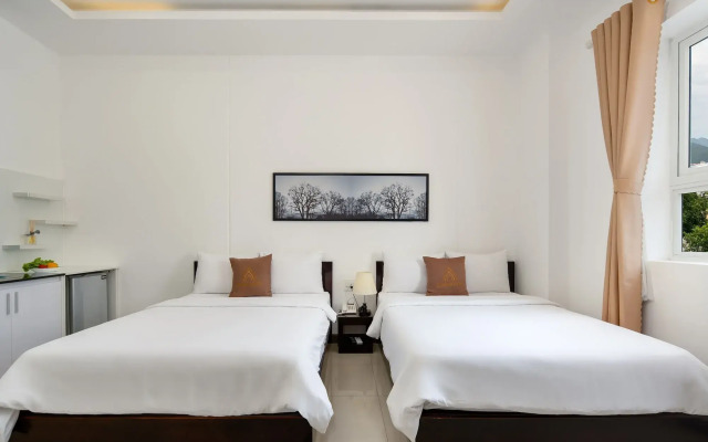 Phuong Dong Hotel & Apartment