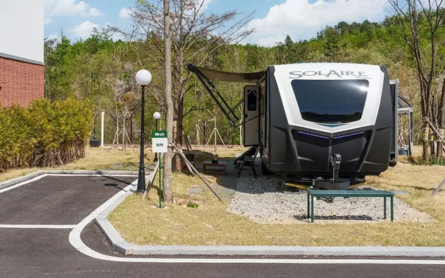 Sokcho Supuro Caravan