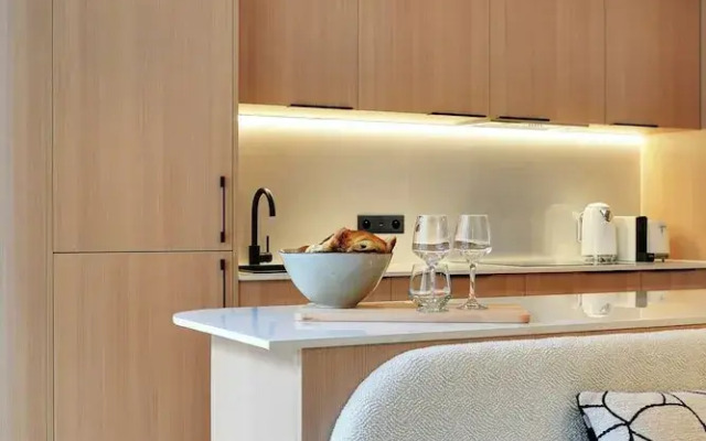 Spacious Flat - 4 Br/10p - Madeleine