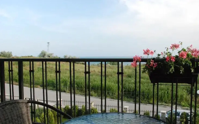 Guest House Balchik Hills