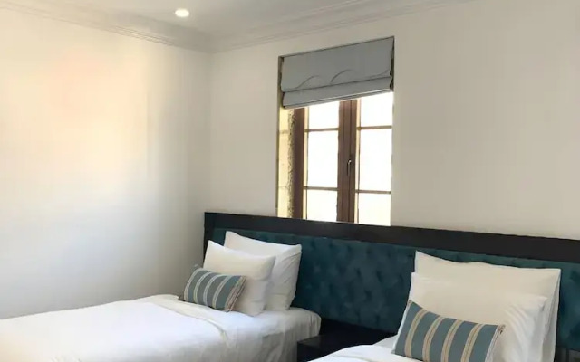 The Room Hotel Phu Quoc - Starbucks