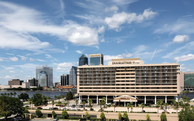DoubleTree by Hilton Hotel Jacksonville Riverfront
