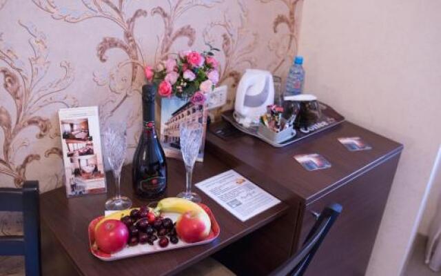 Villa Anticus (Adults Only)