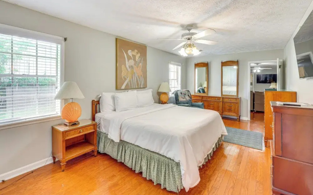 Spacious Downtown Montgomery Home w/ Yard, Patio!
