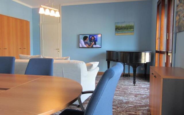 Temporary House - Stazione Centrale