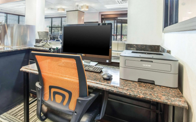 Quality Inn Memphis Airport