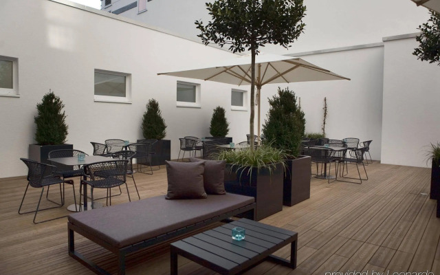 Motel One Stuttgart - Mitte