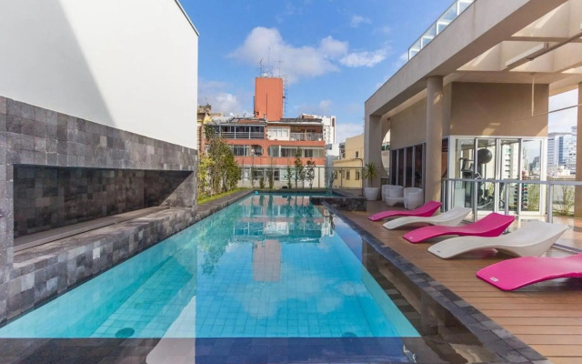 Studio prox Av Pauluista cp 908